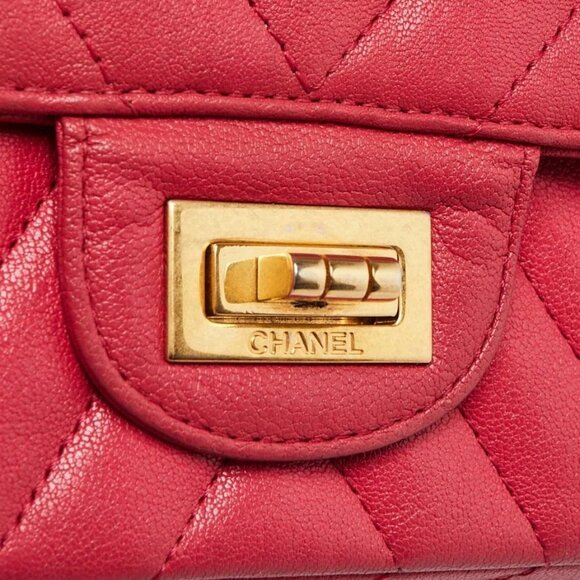 Chanel Dark Pink 2.55 Reissue Chevron Quilted Calfskin Leather 225 Bag - Picture 4 of 13